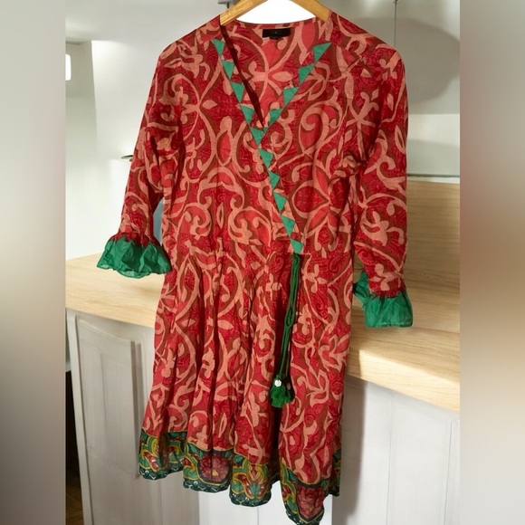 dress brand: THREDZ, size M - Picture 2 of 10